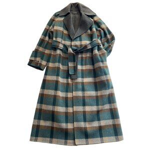MOS Edition Coat in Blue Cream Brown Plaid